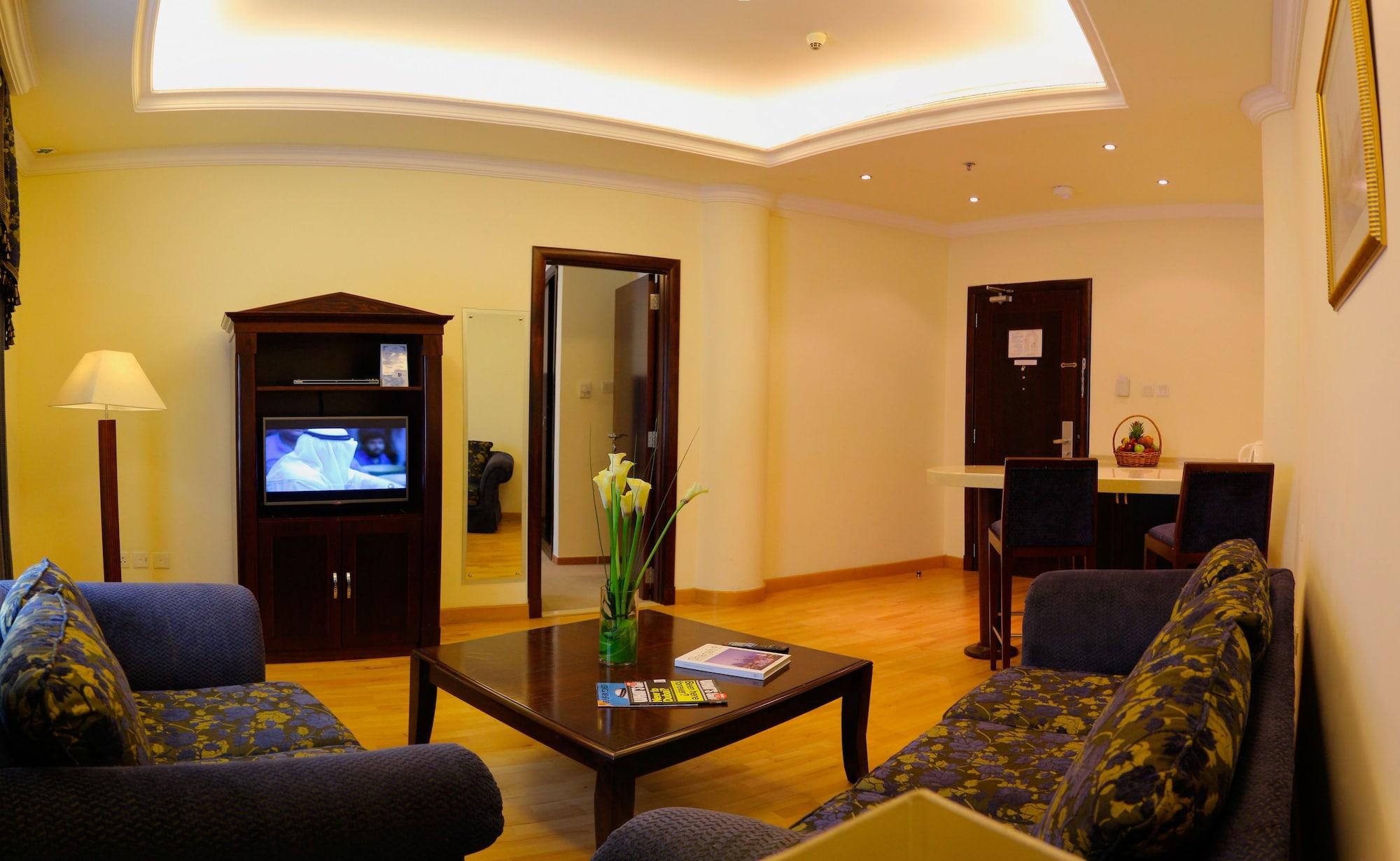 Sharjah Premiere Hotel & Resort Extérieur photo